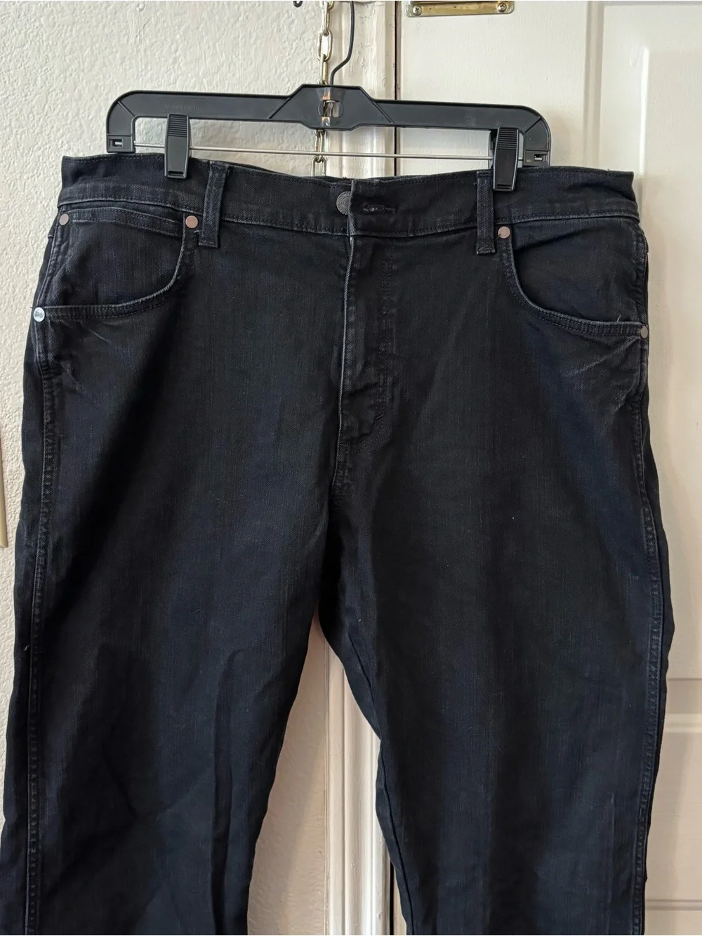 Wrangler Retro Slim Straight Black Jeans Size 38x34